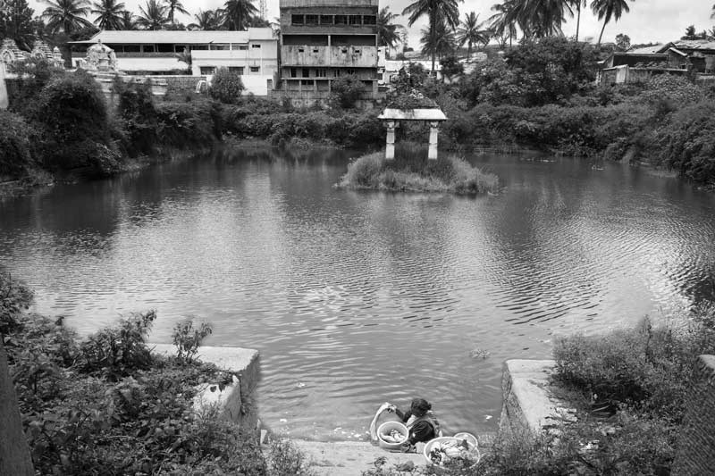 Challenges Impacting the Connection between Water and Religion - A dead sacred tank named Thirunarayanaswami Kulam in Melukote town in Mandya district, Karnataka
